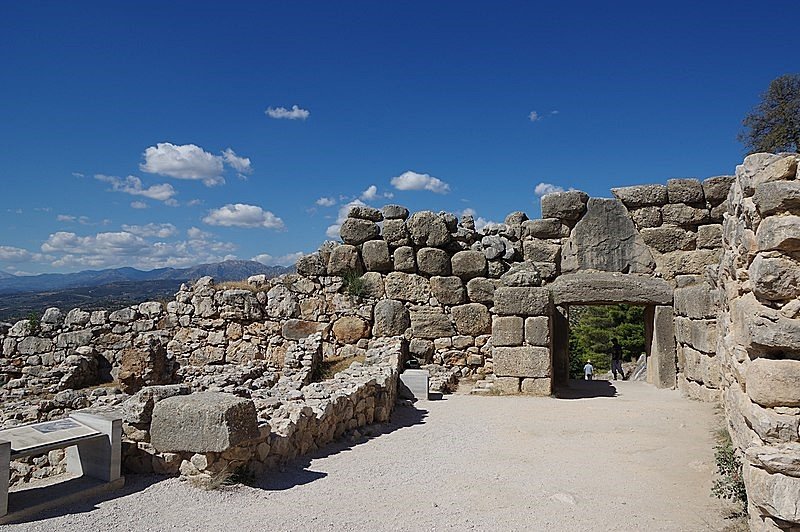 Aegean Cyclopean Masonry Examples
