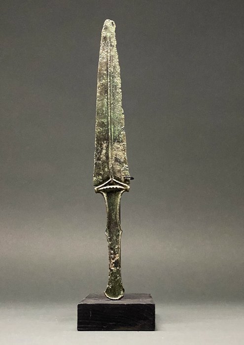 Ancient Arabian Bronze Dagger