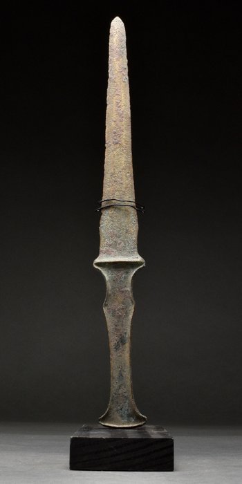 Ancient Arabian Bronze Dagger