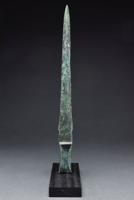 Ancient Arabian Bronze Dagger