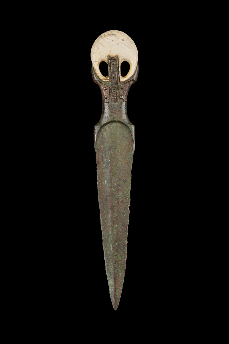 Ancient Arabian Bronze Dagger