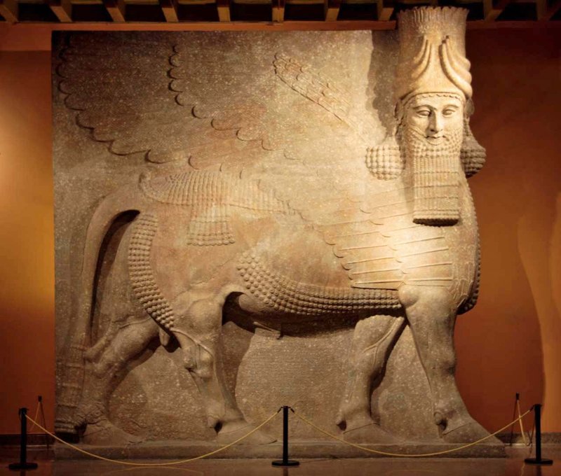 Ancient Assyrian Lamassu Sculpture<span class=
