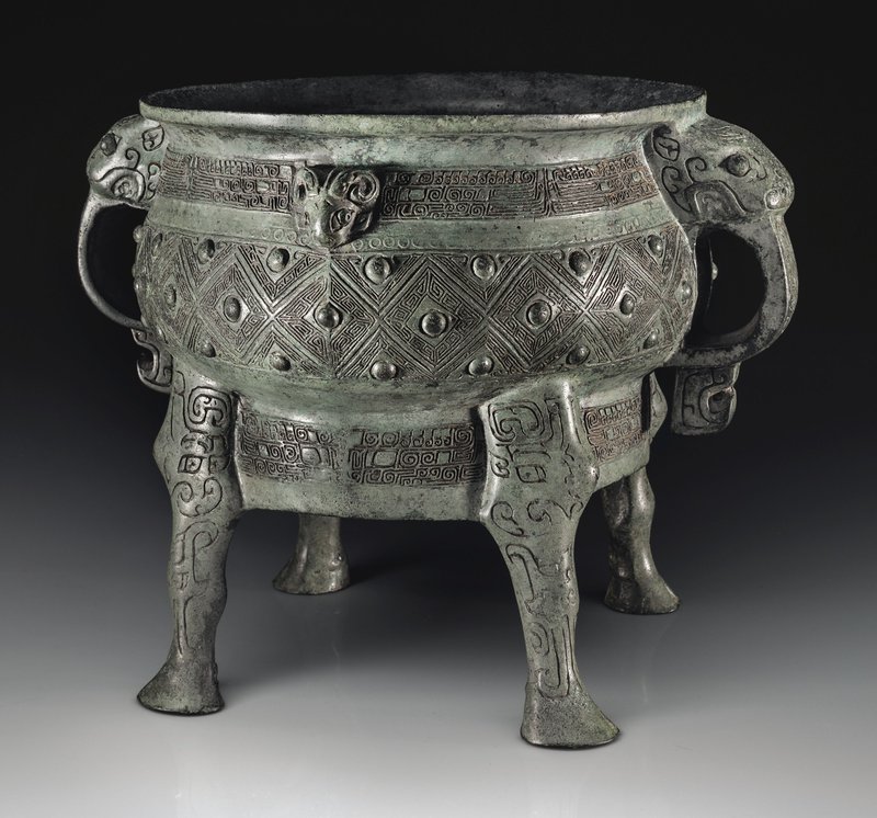 Ancient Chinese Bronze Gui Vessel