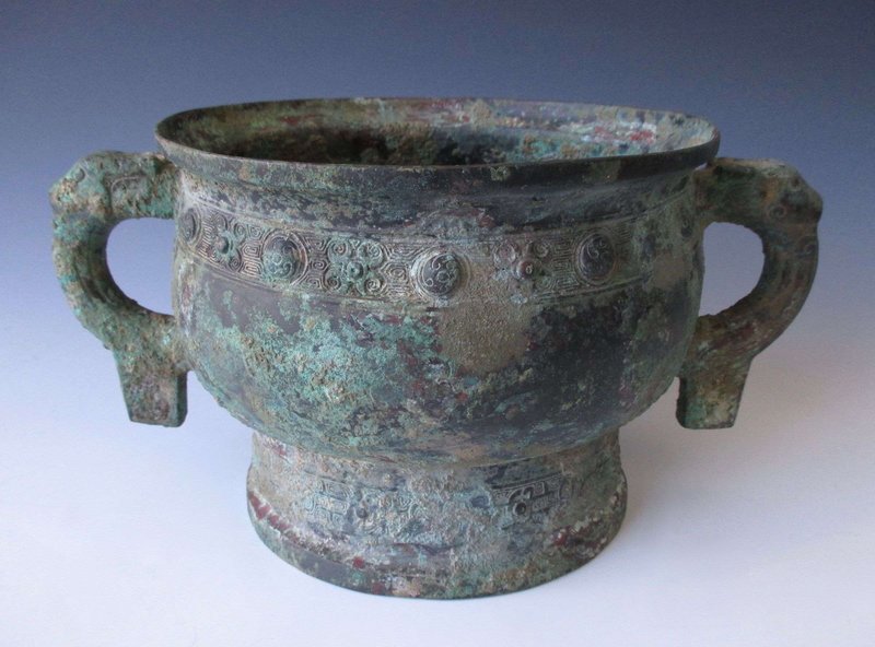 Ancient Chinese Bronze Gui Vessel