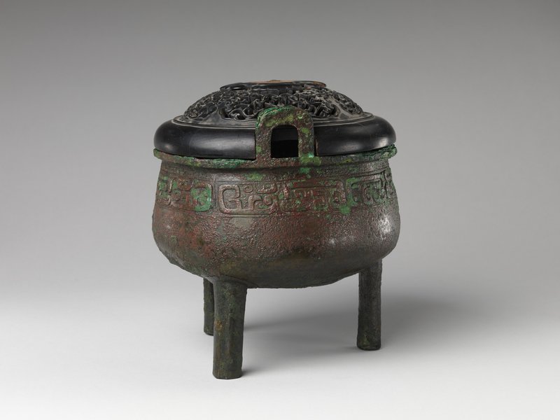 Ancient Chinese Bronze Tripod Cauldron (Ding)