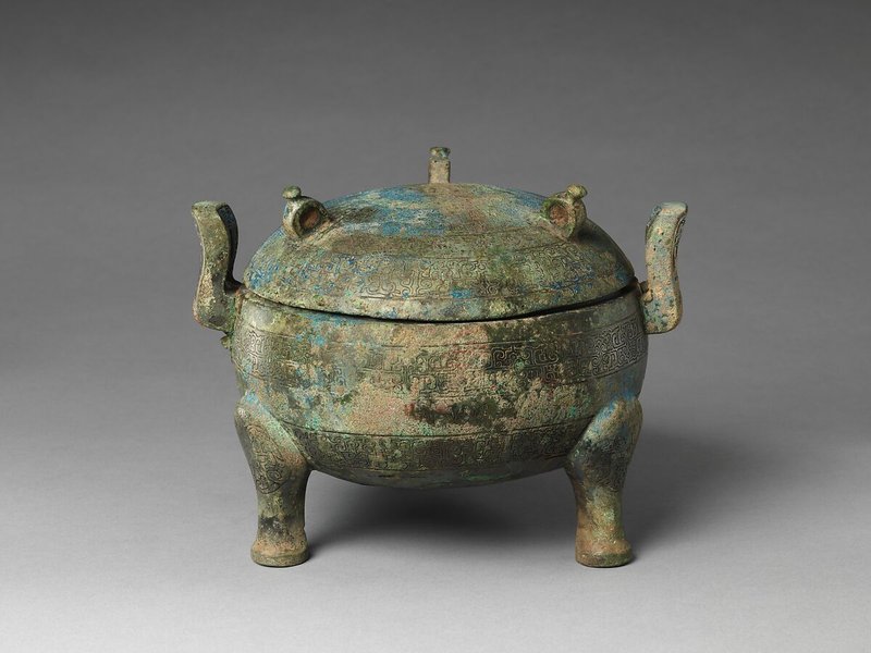 Ancient Chinese Bronze Tripod Cauldron (Ding)