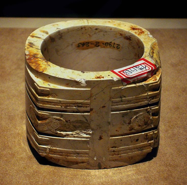 Ancient Chinese Jade Cong Artifacts