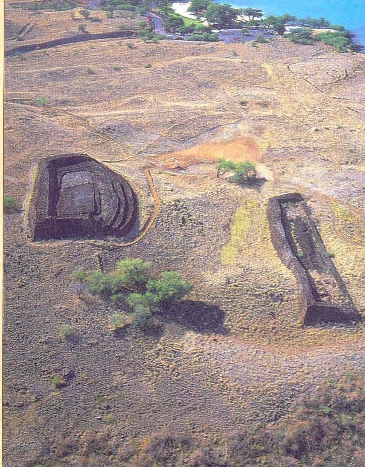 Ancient Hawaiian Heiau Temple Ruins<span class=
