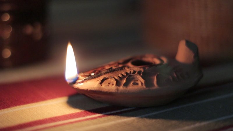 Ancient Hebrew Oil Lamps<span class=