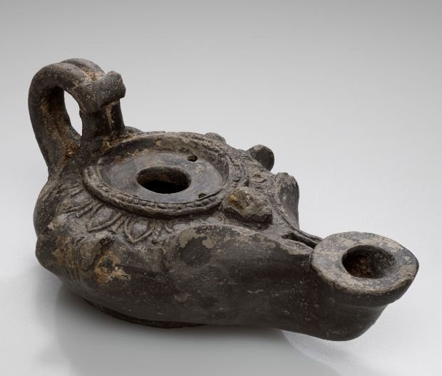 Ancient Mesopotamian Oil Lamps<span class=