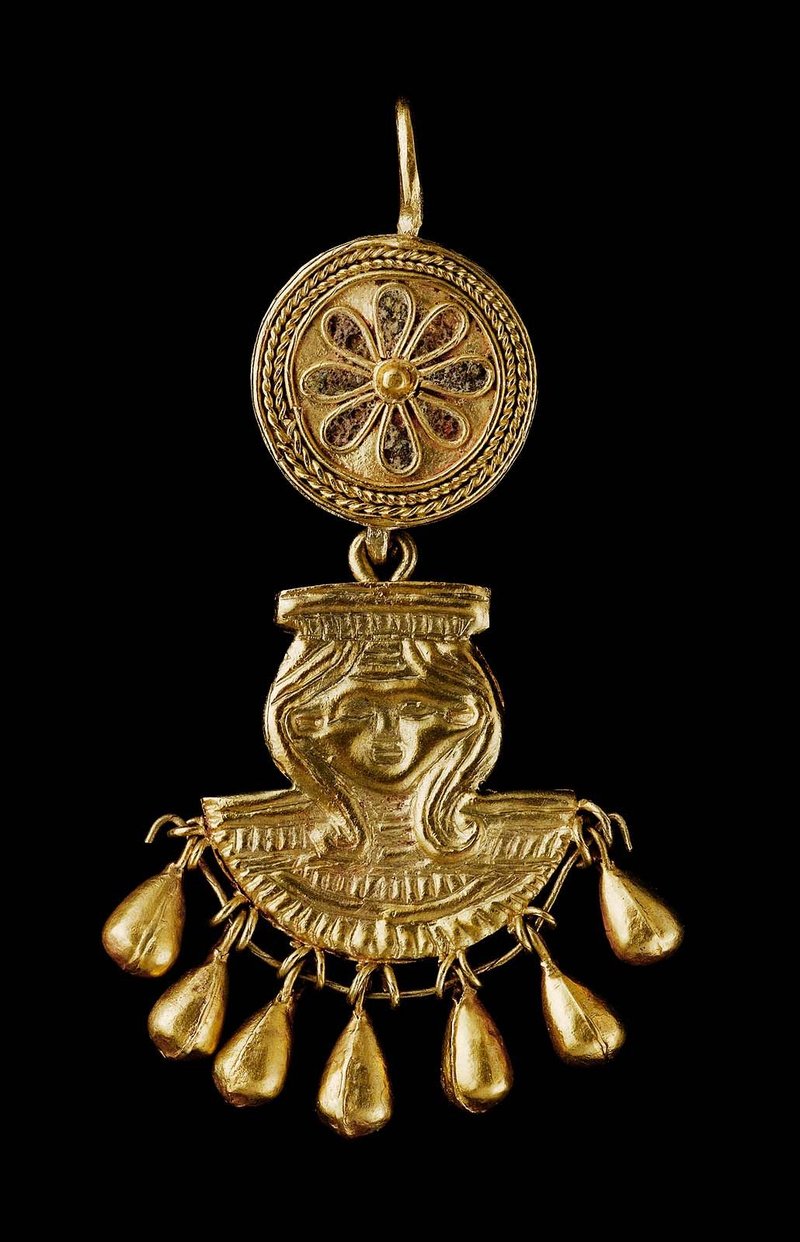 Ancient Nubian Gold Jewelry