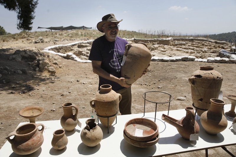 Ancient Philistine Pottery