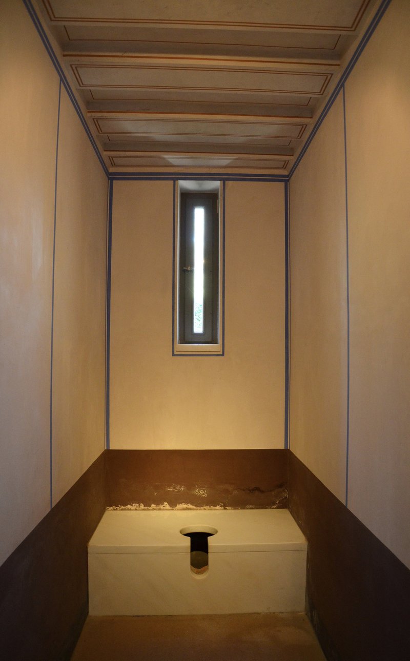 Ancient Roman Latrine Reconstruction