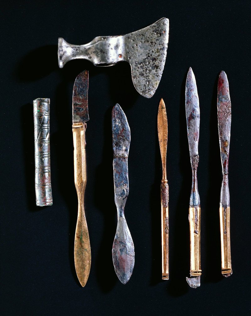 Ancient Roman Surgical Instruments