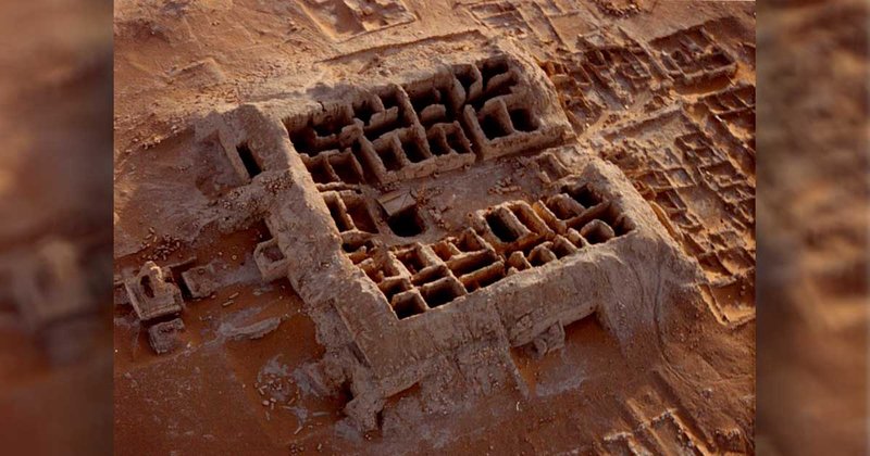 Ancient South Arabian Temple Ruins