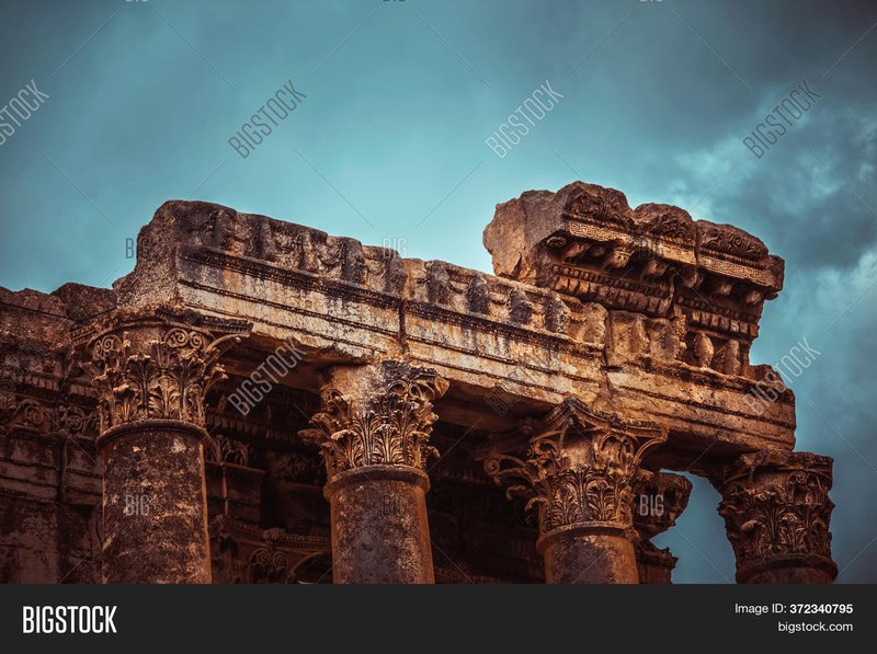 Ancient South Arabian Temple Ruins