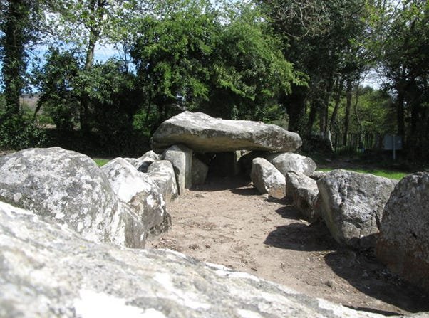 Bronze Age Burial Sites In Ireland