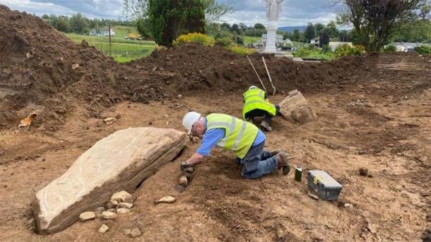 Bronze Age Burial Sites In Ireland