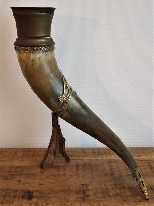 Bronze Age Drinking Horn Replicas