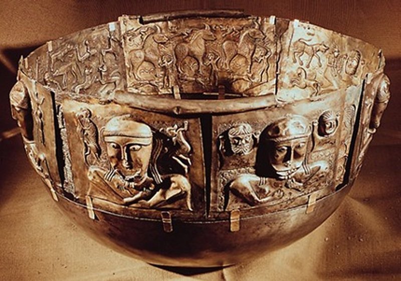 Bronze Ritual Cauldrons Of The Celts