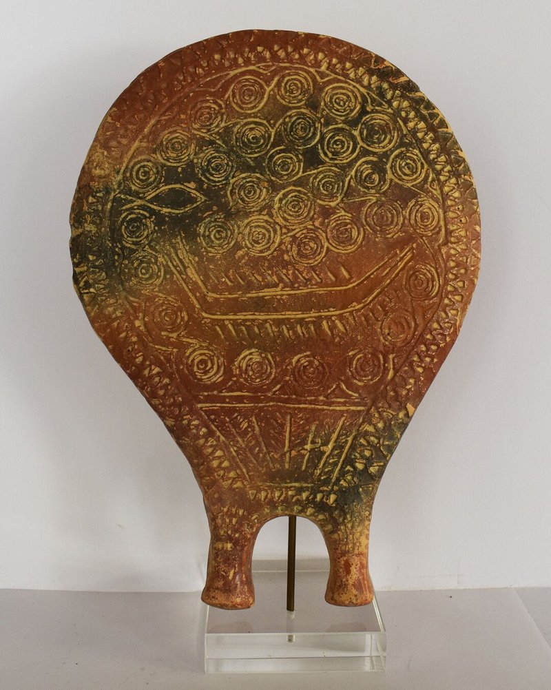 Cycladic Frying Pan-Style Ceramics