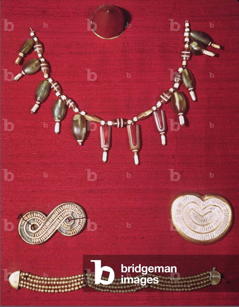 Harappan Jewelry Of Semi-Precious Stones
