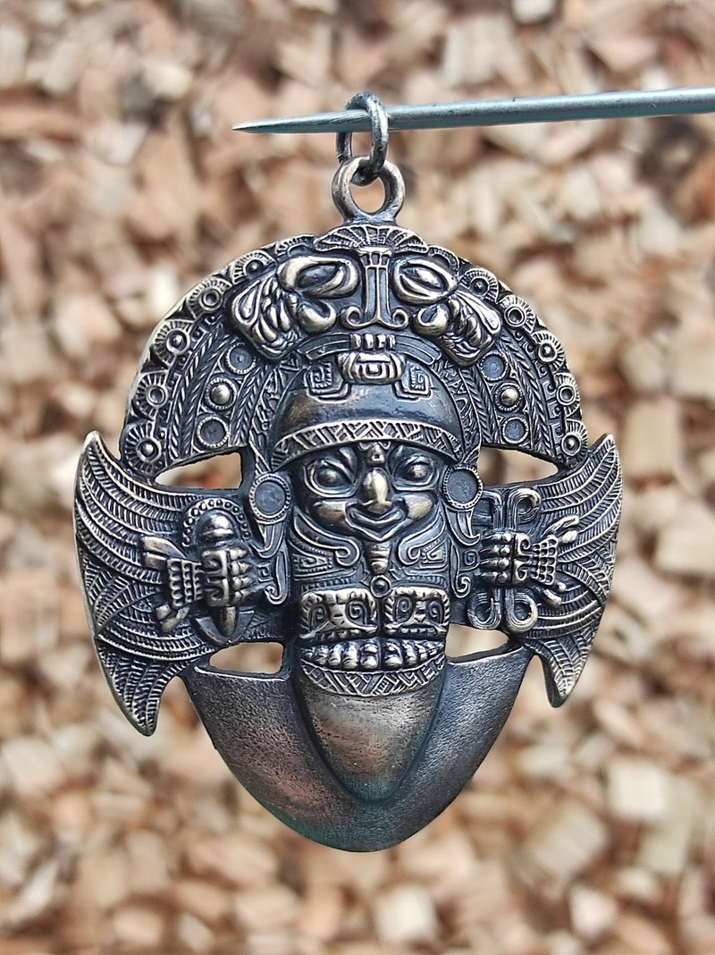 Inca Ceremonial Tumi Knife