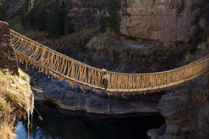 Inca Suspension Bridge Reconstructions