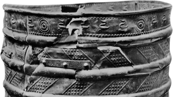 Iron Age Cart Burial From Hallstatt