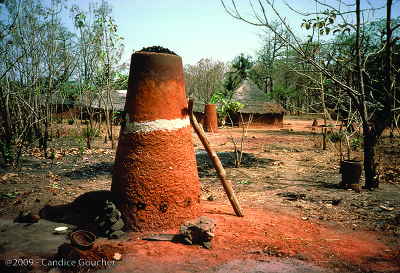 Iron-Smelting Furnaces Of Sub-Saharan Africa<span class=