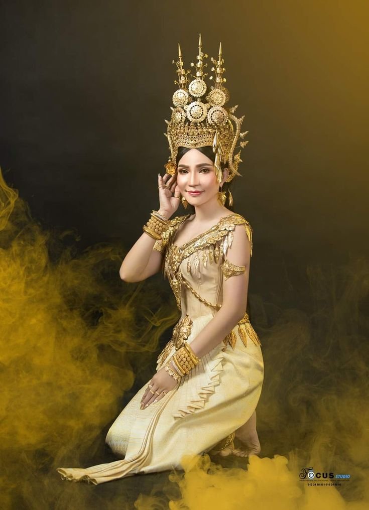 Khmer Dancing Apsara Carvings