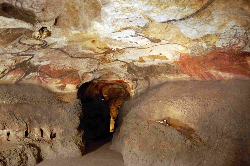 Lascaux Cave Art Images