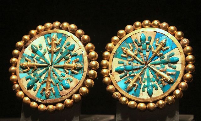 Moche Earspool Jewelry