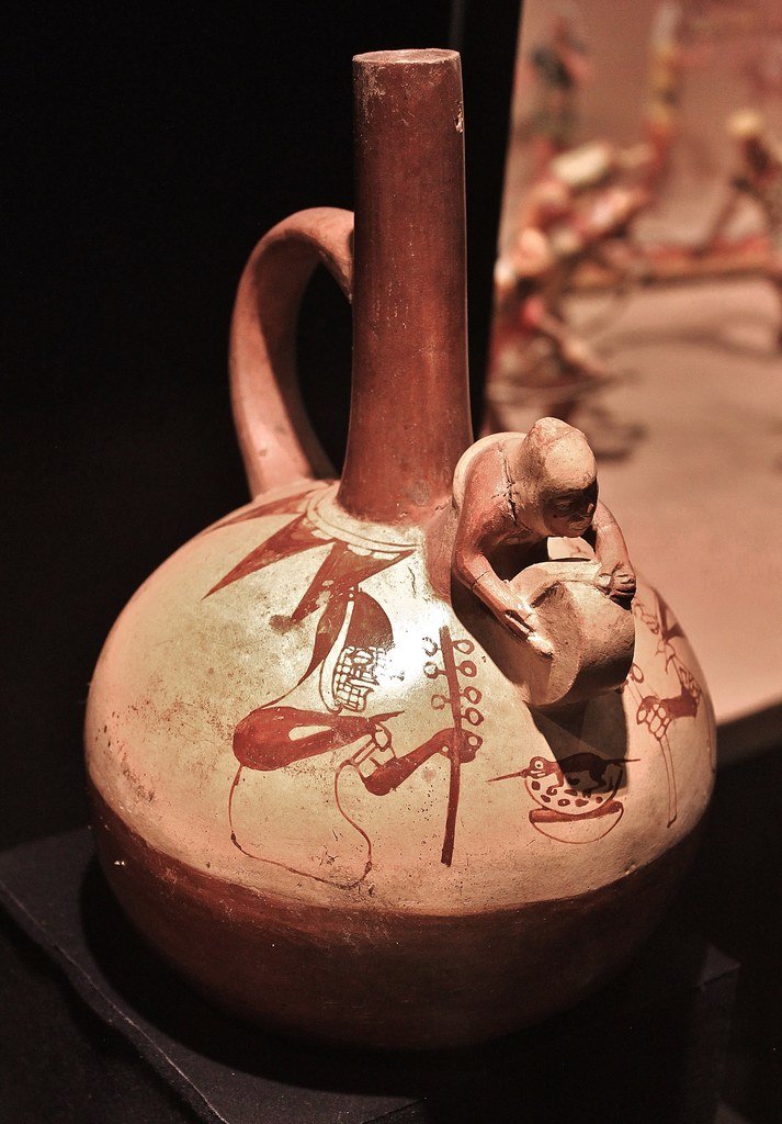 Moche Stirrup-Spout Bottle Designs