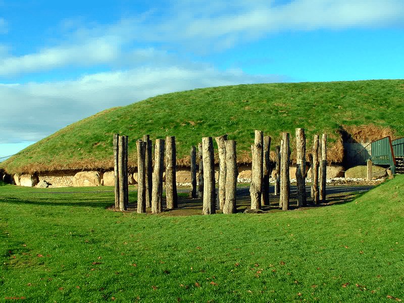 Neolithic Henge Monuments In Ireland