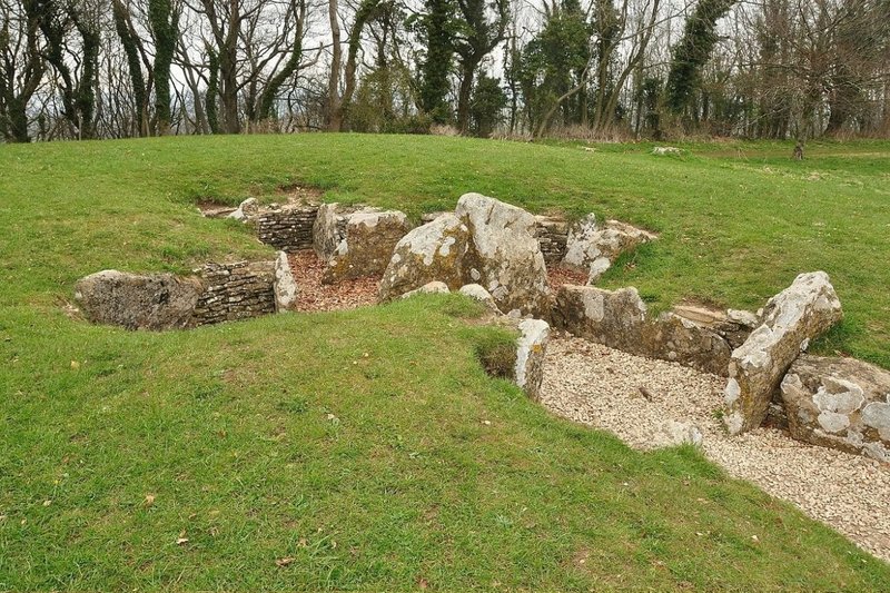 Neolithic Long Barrows In England