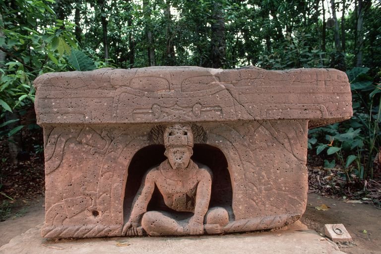 Olmec Altar With Ruler Figure