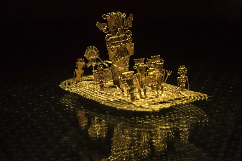 Pre-Columbian Muisca Raft In Gold