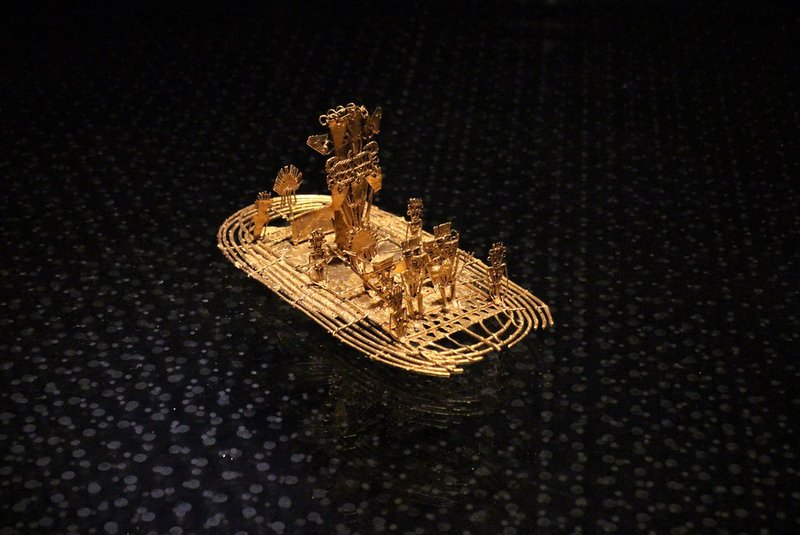 Pre-Columbian Muisca Raft In Gold