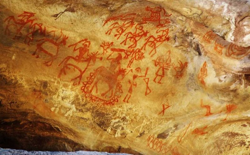 Prehistoric Cave Art At Bhimbetka