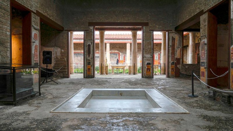 Roman Frescoes From House Of The Vettii