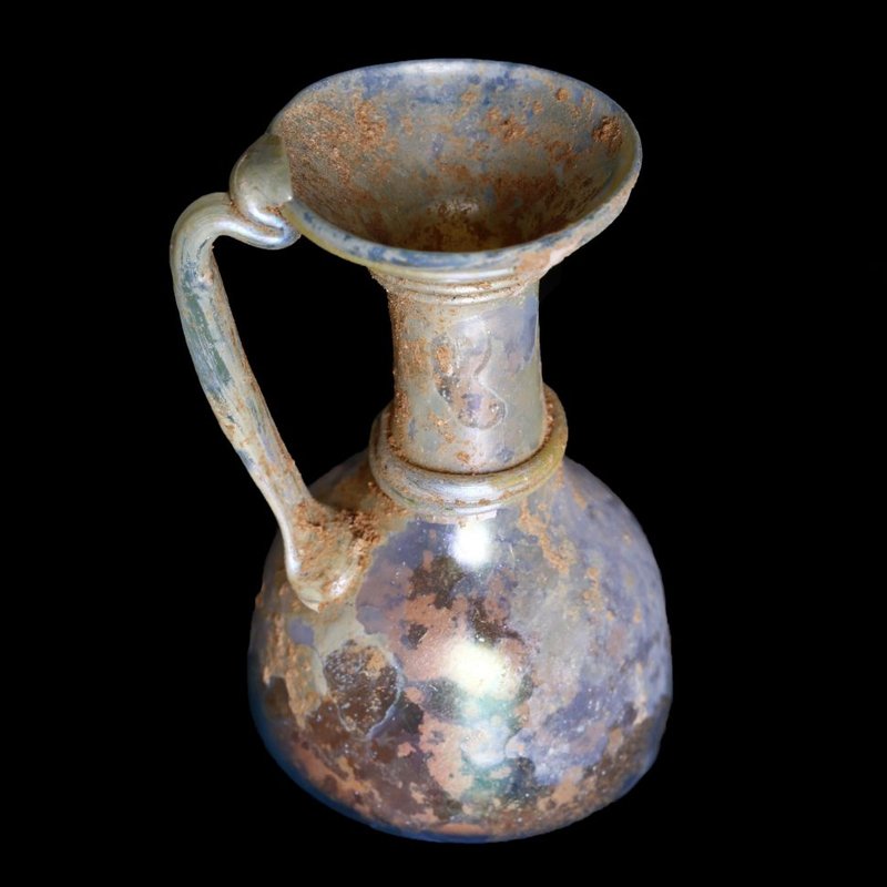 Roman Glass Jug Artifacts<span class=
