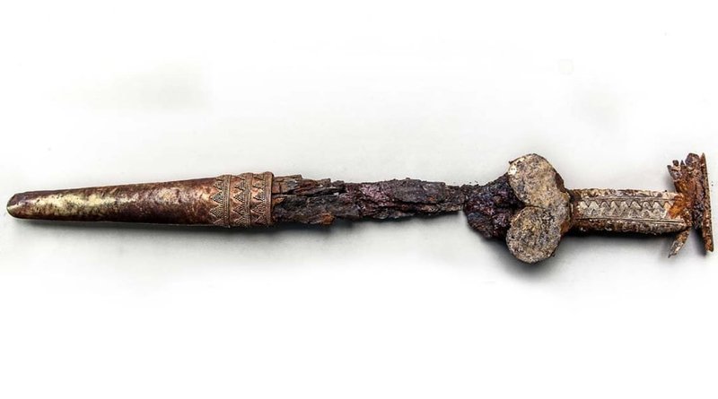 Scythian Warrior Gold Dagger