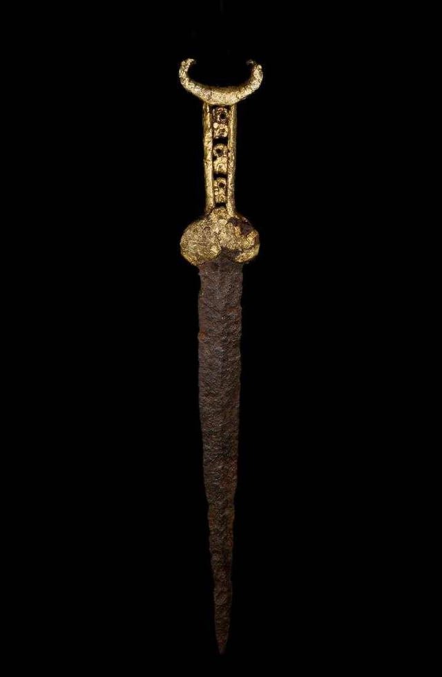 Scythian Warrior Gold Dagger