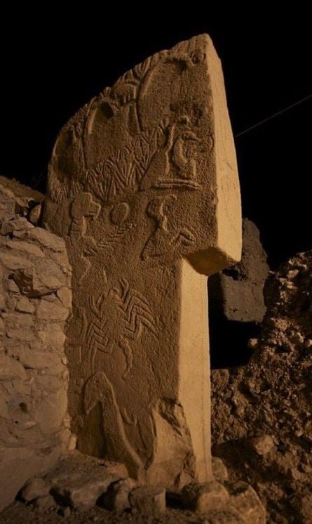 Stone Carvings At Göbekli Tepe