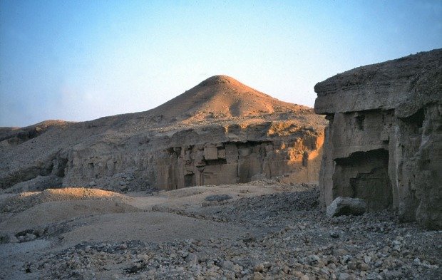 Stone Quarries Of Ancient Egypt