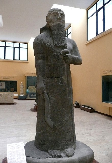 Sumerian Priest-King Sculpture