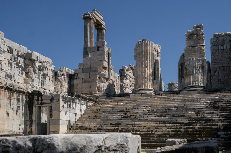 Temple Of Apollo At Didyma Columns