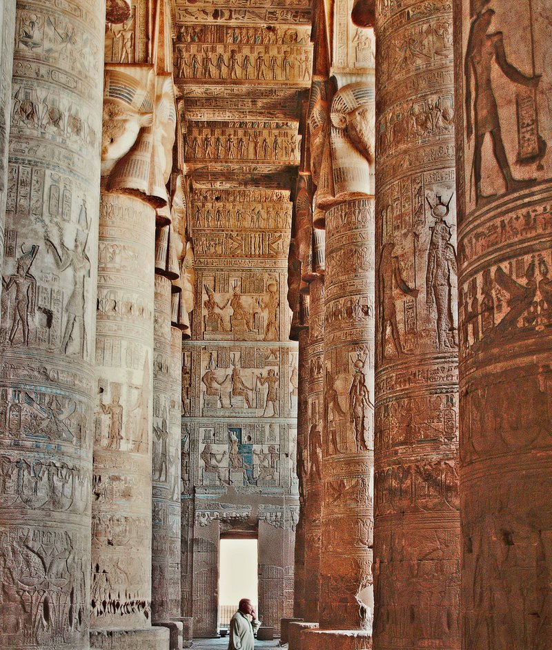 Temple Of Hathor At Dendera Reliefs<span class=