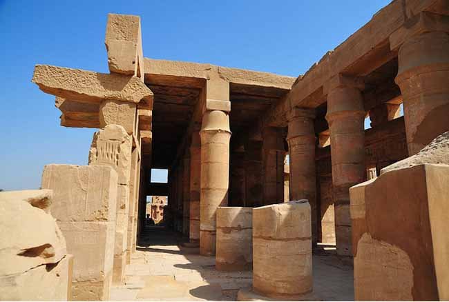 Temple Of Thutmose Iii Pillars
